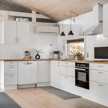 Greta - 2-5km From The Sea By Interhome *